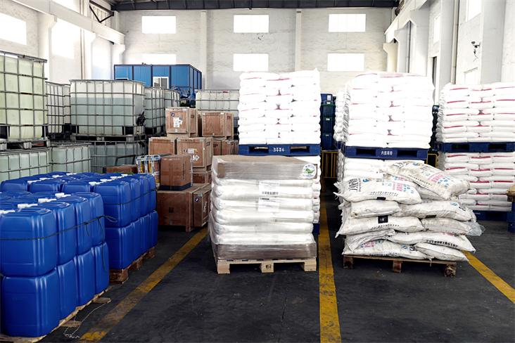 三亿（中国）告诉你超纯水与纯水设备的区别